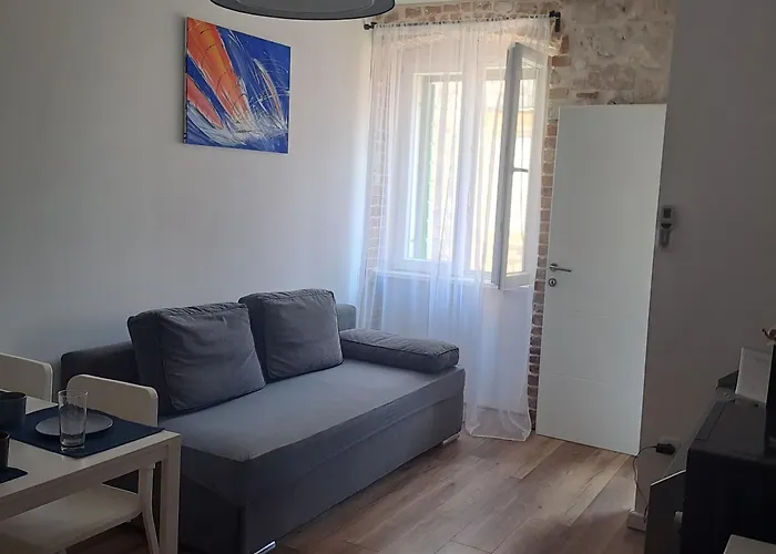 Ventula Apartment *