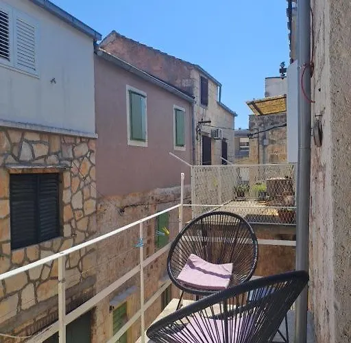 Ventula Apartment Vis